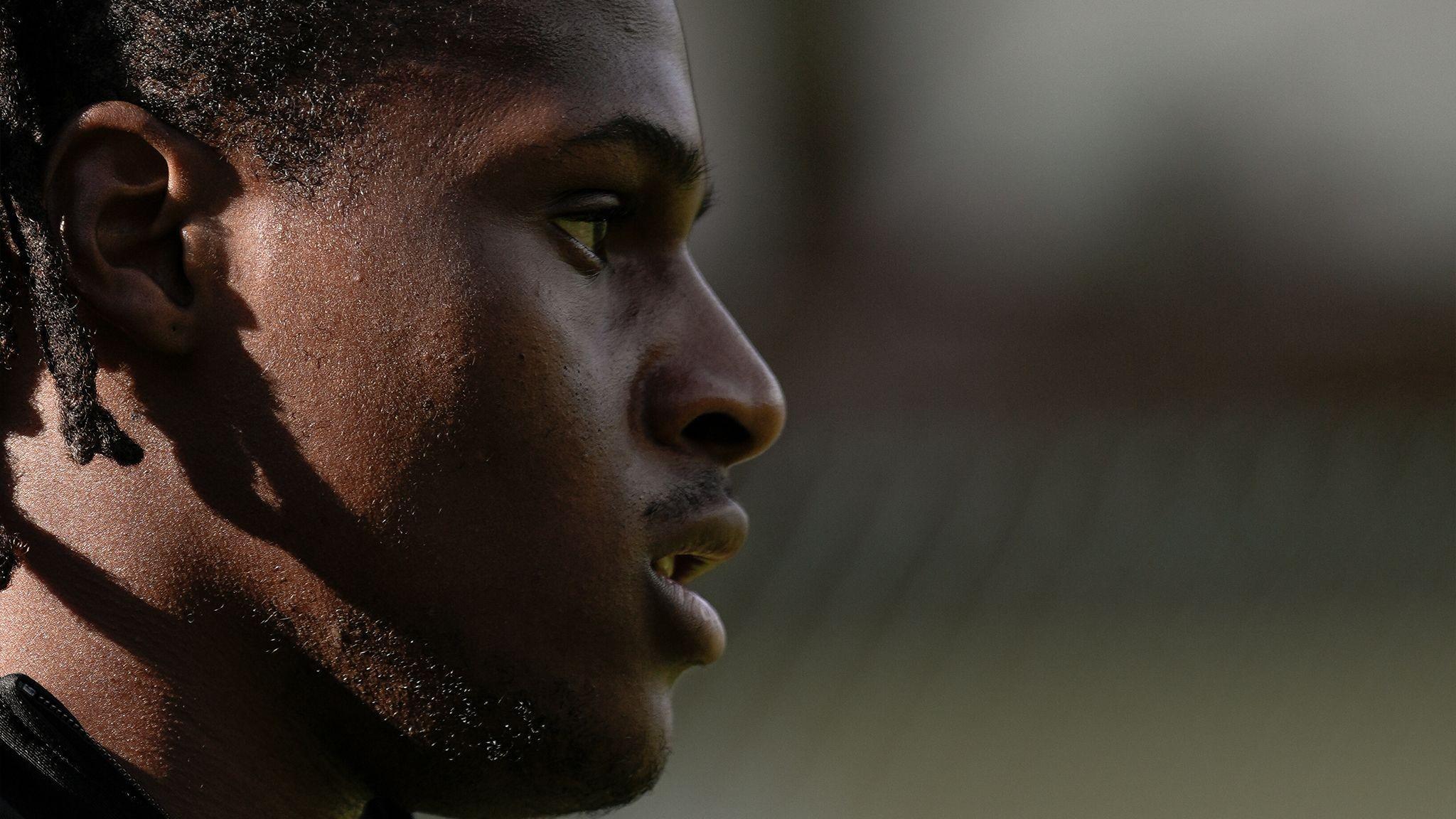 kaiyun-官方：威尼斯20岁前锋奥科罗租借加盟尤文，含选择买断条款