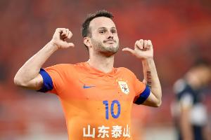 开云官方入口-媒体人：文旅再次审视瓦科报名资格，希望把坑位留给更年轻的球员