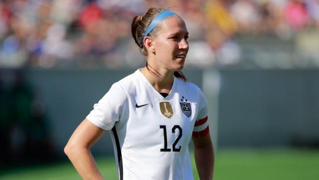 1716473229443079377.jpg 636086103004742368-2016-09-04-Lauren-Holiday.jpg