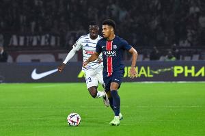 开云首页-19岁310天，杜埃成第二年轻在欧冠1/4决赛进球的法国球员